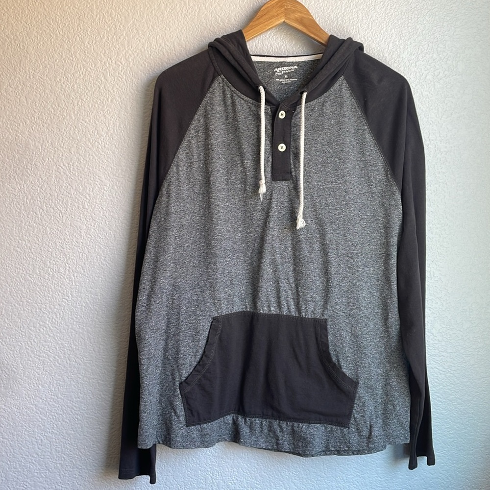 Arizona Gray  and black sweatshirt